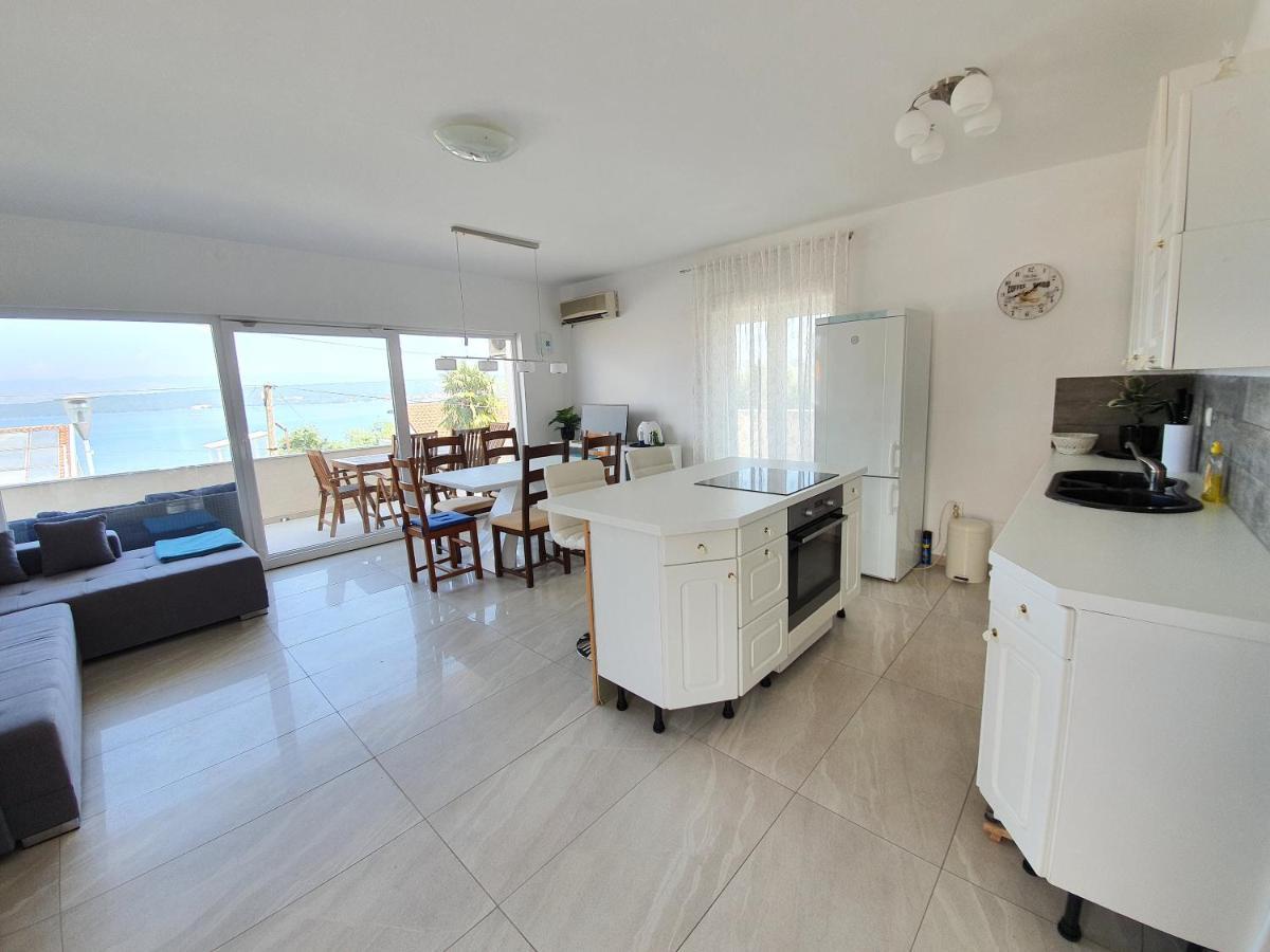 Apartments Dora Vantacici Extérieur photo